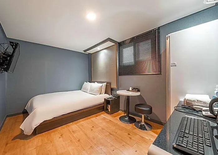 Hotel Gangseo Bank 3*